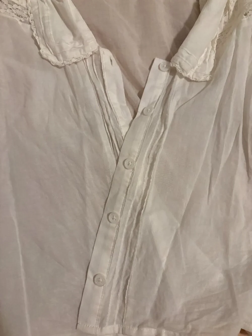 White Reformation Yara Blouse Size Small